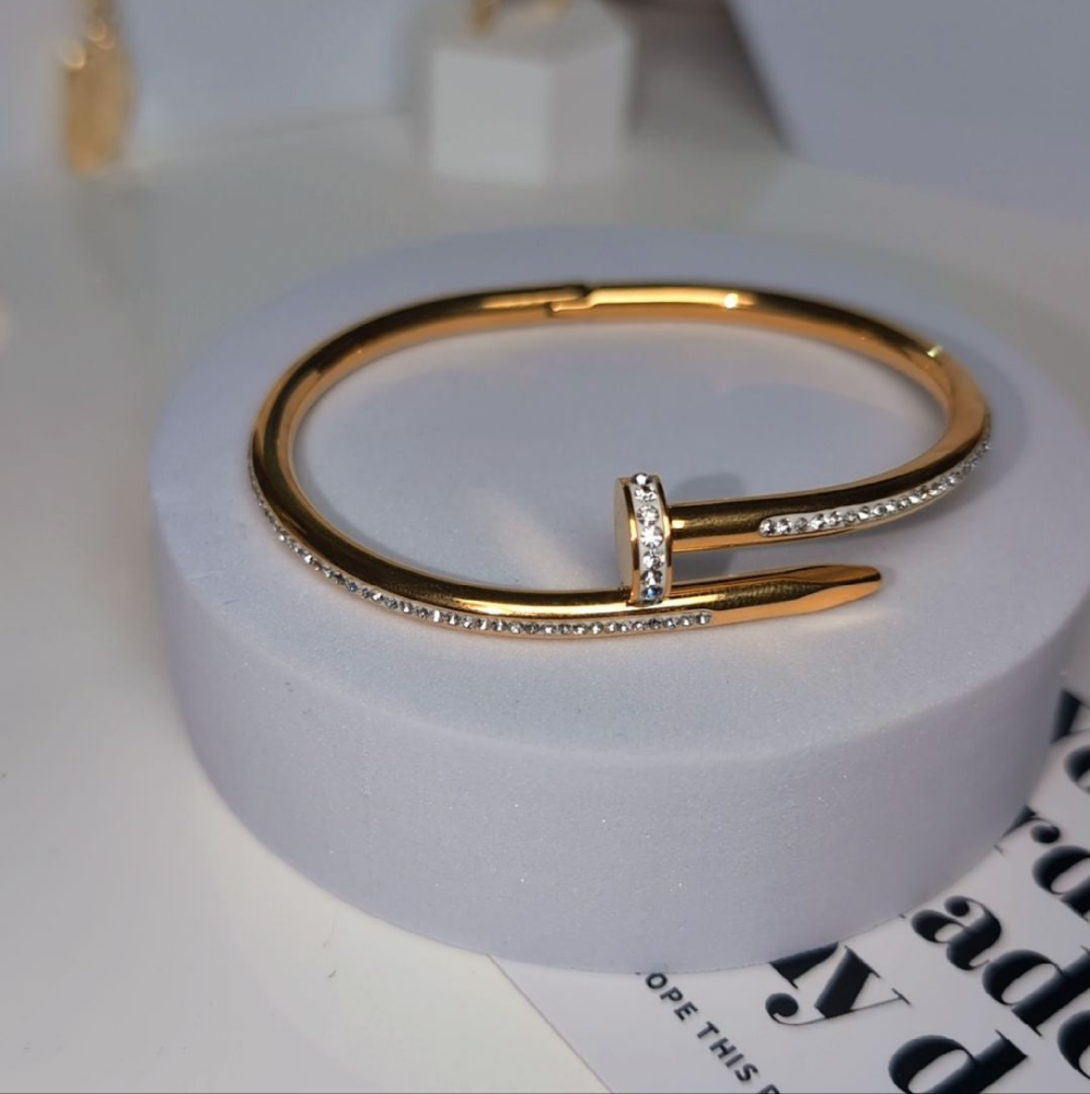 18k gold plated Bangle bracelet